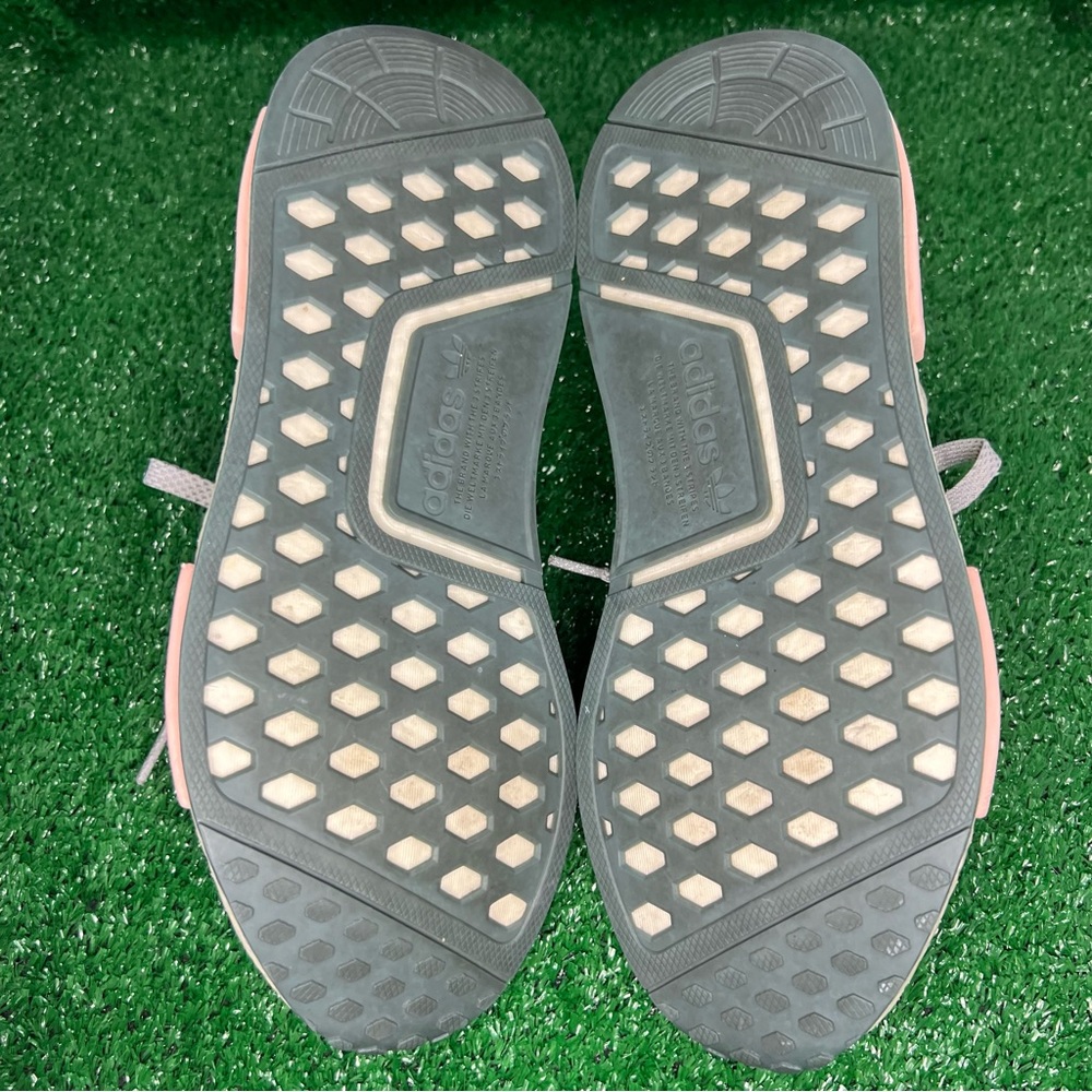 (WMNS) adidas NMD_R1 'Icey Pink' D97232 - Picture 4 of 8